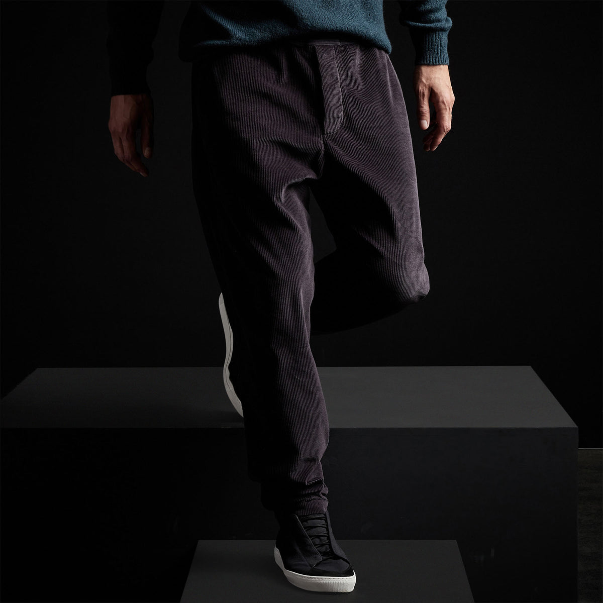 Relaxed Fit Cord Chino in French Navy Pigment | James Perse Los Angeles