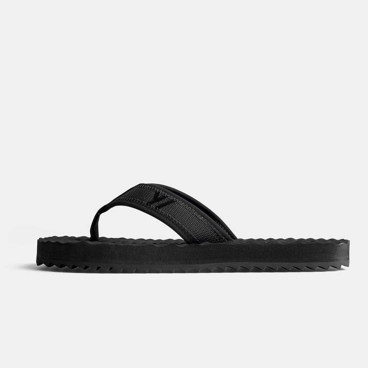 Y/OSEMITE Sport Flip Flop   Kids In Black/Black | James Perse Los Angeles