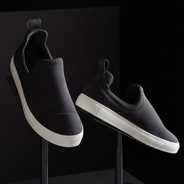 Men's Zuma Scuba Slip On - Black | James Perse Los Angeles