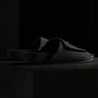 Men's Skubo Slide - Black/Black | James Perse Los Angeles