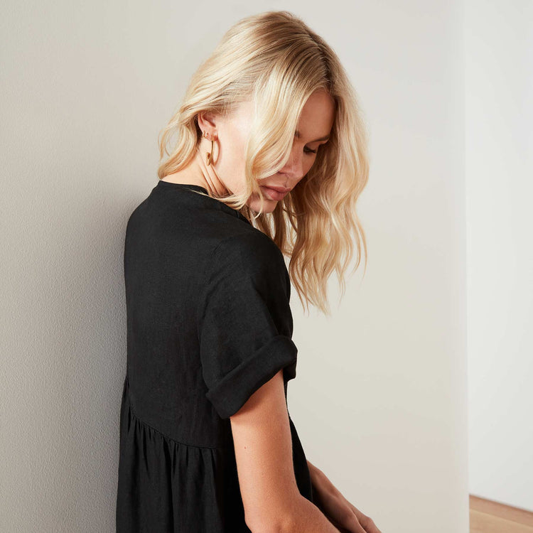 Empire Linen Dress In Black | James Perse Los Angeles