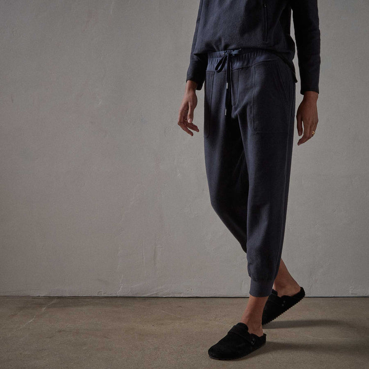 Brushed Terry Pocket Pant - Navy | James Perse Los Angeles