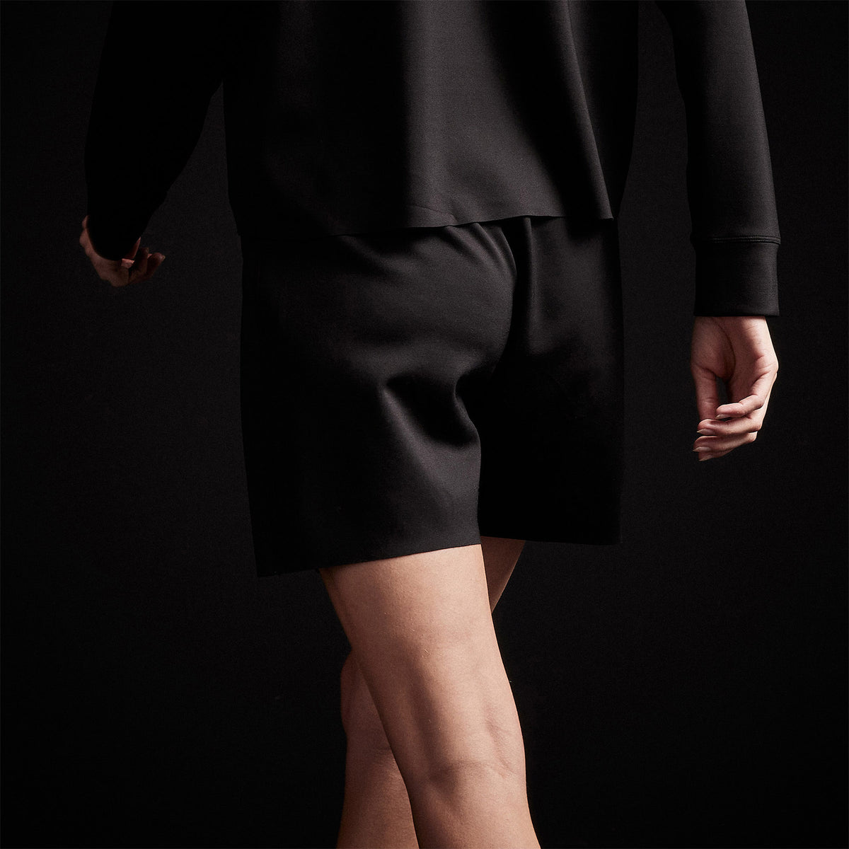 Double Knit Sweat Short in Black | James Perse Los Angeles