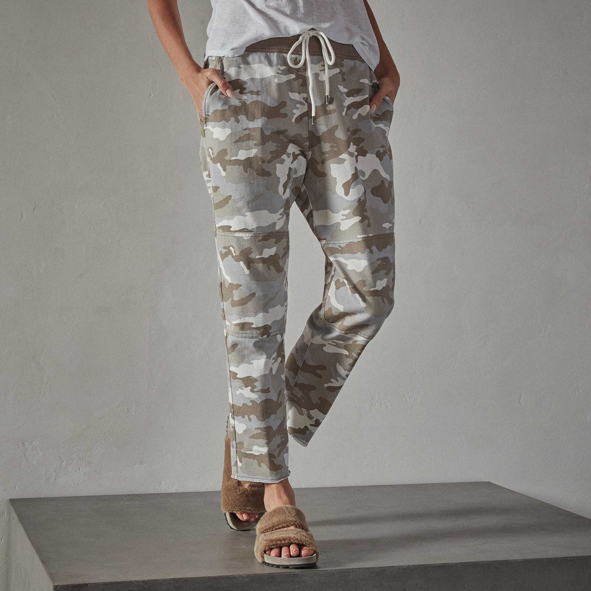 Cropped Camo Trouser in Desert Camo | James Perse Los Angeles