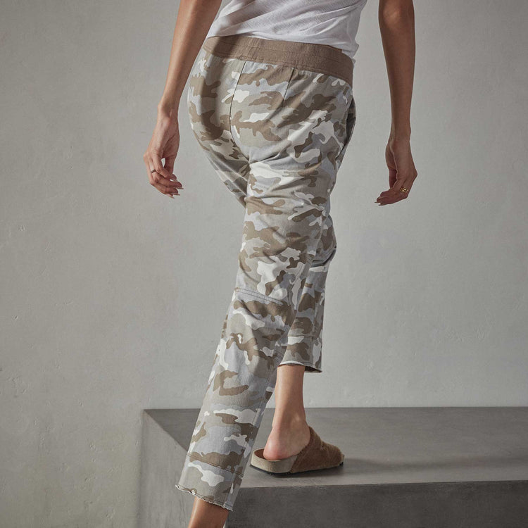 Cropped Camo Trouser in Desert Camo | James Perse Los Angeles
