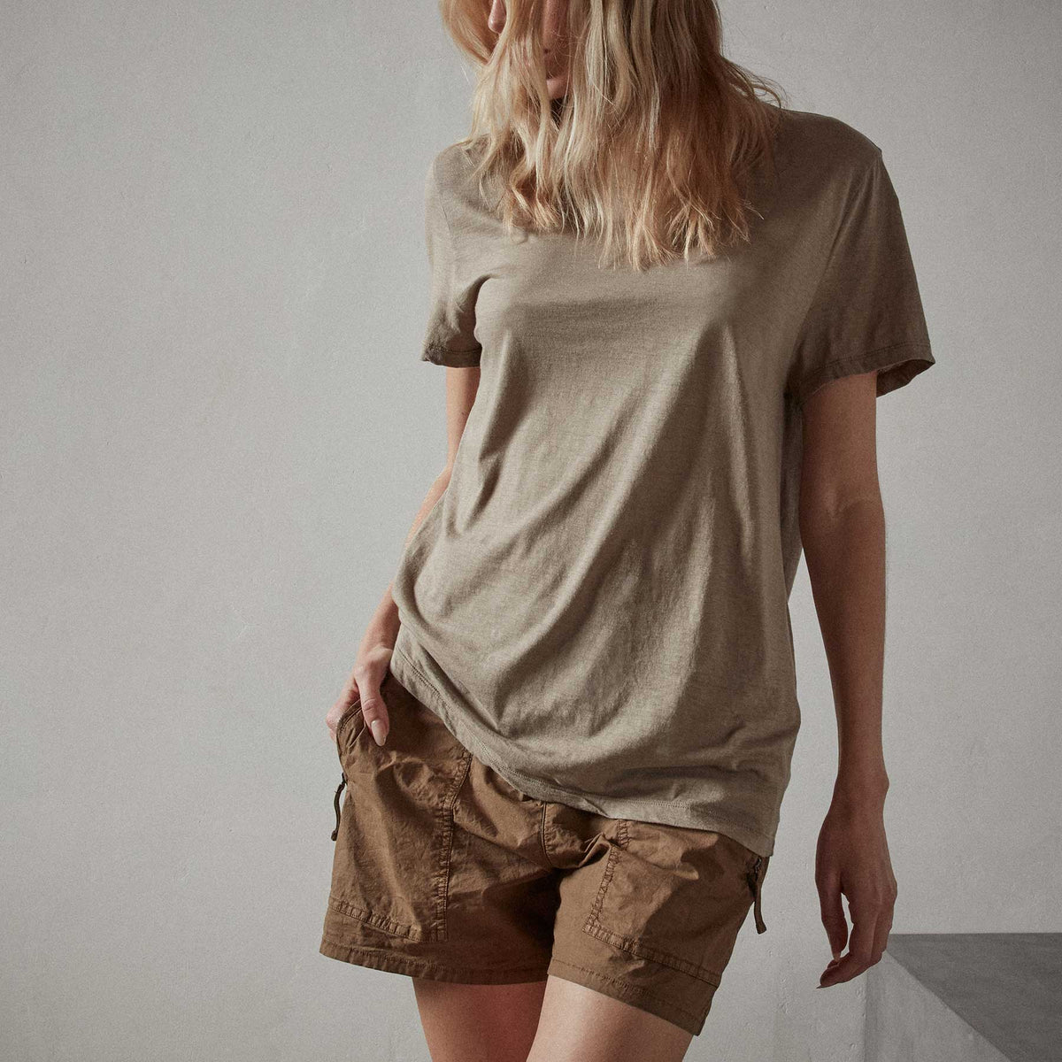 Recycled Lotus Jersey Knit Tee - Fawn | James Perse Los Angeles