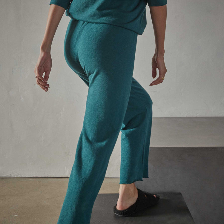 Vintage French Terry Cropped Sweatpant in Jewel | James Perse Los Angeles